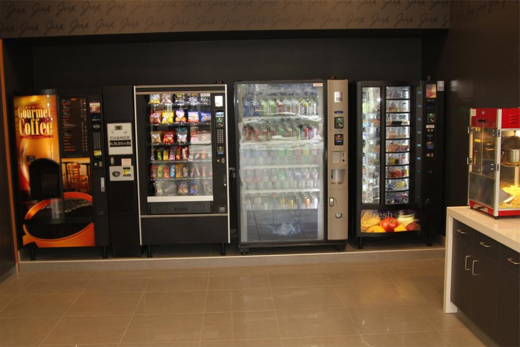 Dealership gallery photo 6